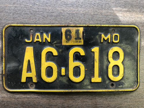 DMV Clear 1961 MISSOURI Passenger LLC License Plate YOM Clear A6-618 Cool # Two 61's MO