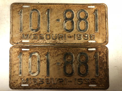 PAIR of DMV Clear 1936 MISSOURI Passenger License Plates YOM Clear 101-881 MO