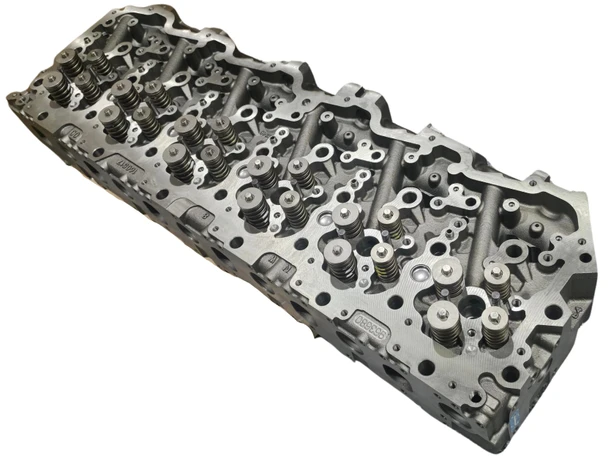 Momentum Worx PACCAR MX-13 EPA10 fully loaded cylinder head 2184936 – front angle