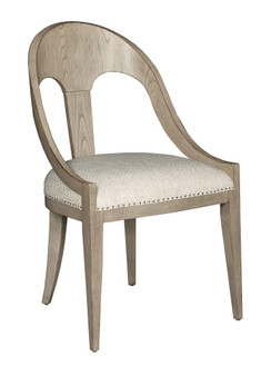 "924-622" Newport Host Chair