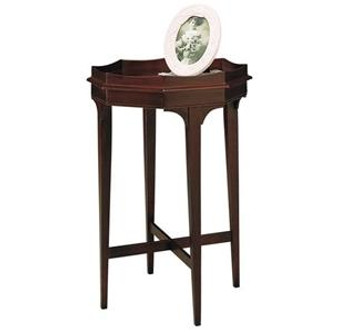 "560090094" Octagonal Top In Accent Table