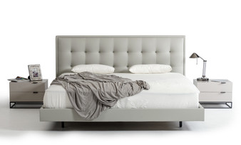 "VGCNHERA-BED-EK" VIG Eastern King Modrest Hera Modern Grey Leatherette Bed