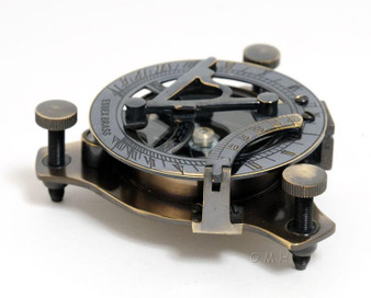 Sundial Compass In Wood Box (Medium) "ND013"