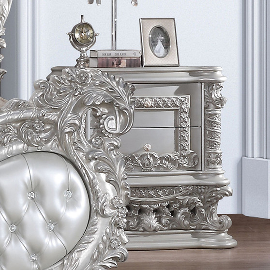 Homey Design HD-N1808 Victorian Nightstand