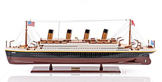 Titanic Painted Large Ship Model "C012"
