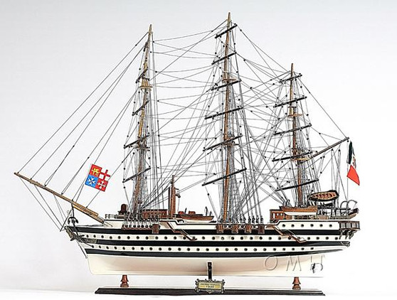 Amerigo Vespucci Painted Ship Model "T003"