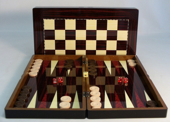 19" Simple Wood Grain With Chess Board "26207A"