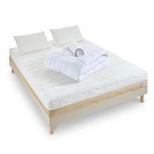 Prêt-à-dormir LÉMAN avec Sommier, Couette, Oreillers et Protège-matelas 