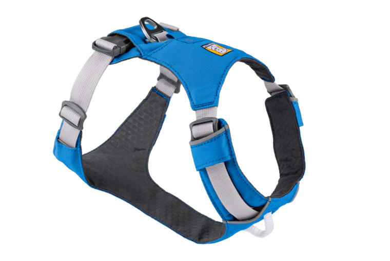 Hi & Light Lightweight Dog Harness - Blue Dusk- Clipping the leash on the front of the harness helps curb your dog's pulling while you walk!