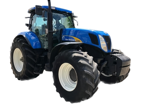 New Holland T7060