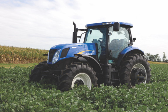 New Holland T7040