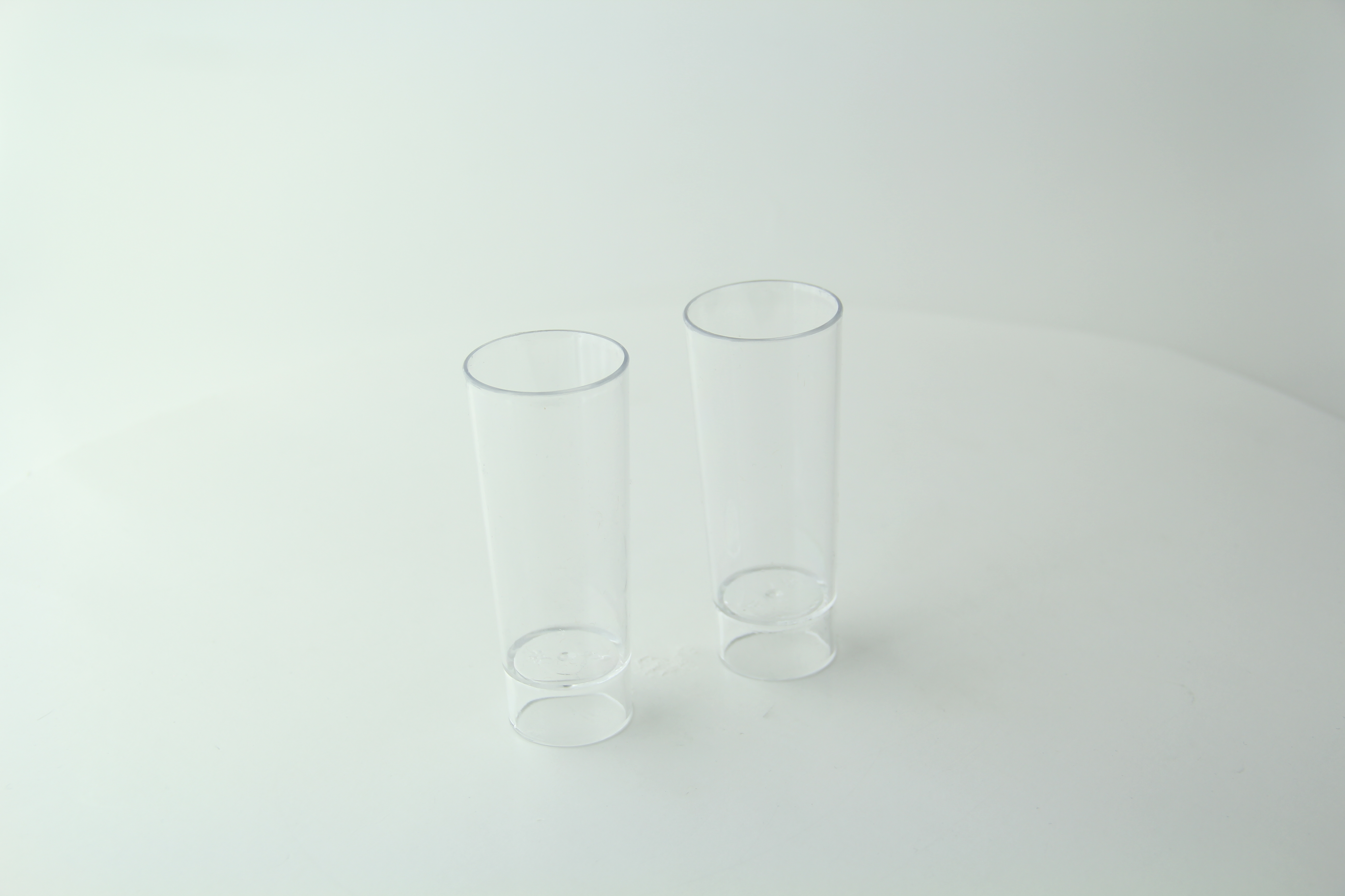 Tall Plastic Shot Glass 1.5oz D:1.4in - 6 pcs - BioandChic