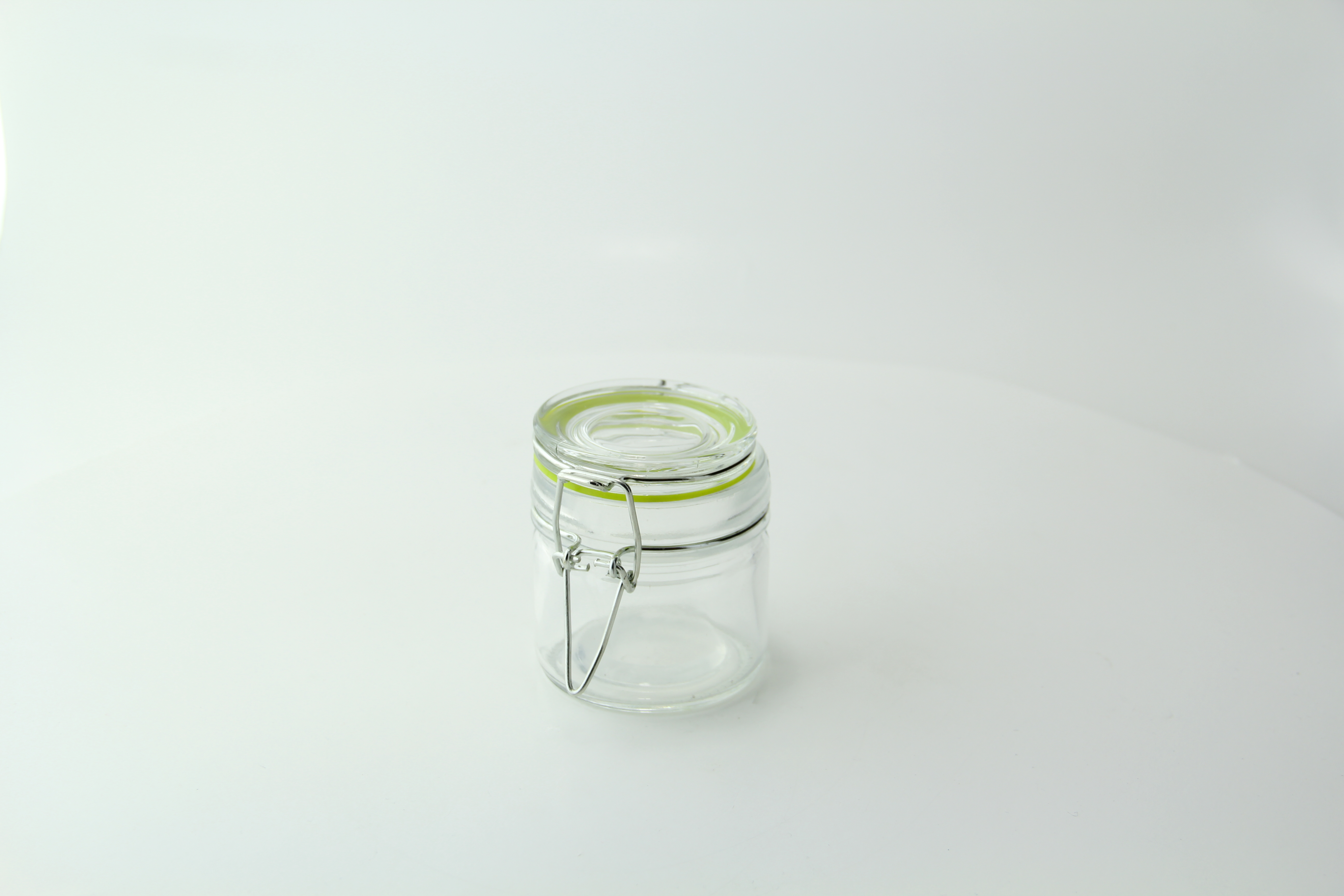 1.5 oz Clear Plastic Mason Jar - with Clamp Lid