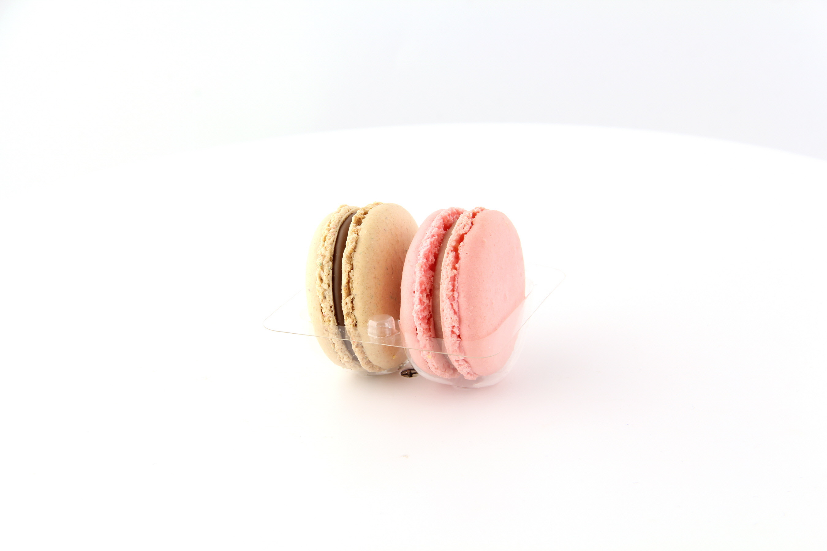 Insert for 2 Macarons (1x2) with Clip Closure 12oz D:1.85in L:2.6in W:2.5in  H:1in - 50 pcs