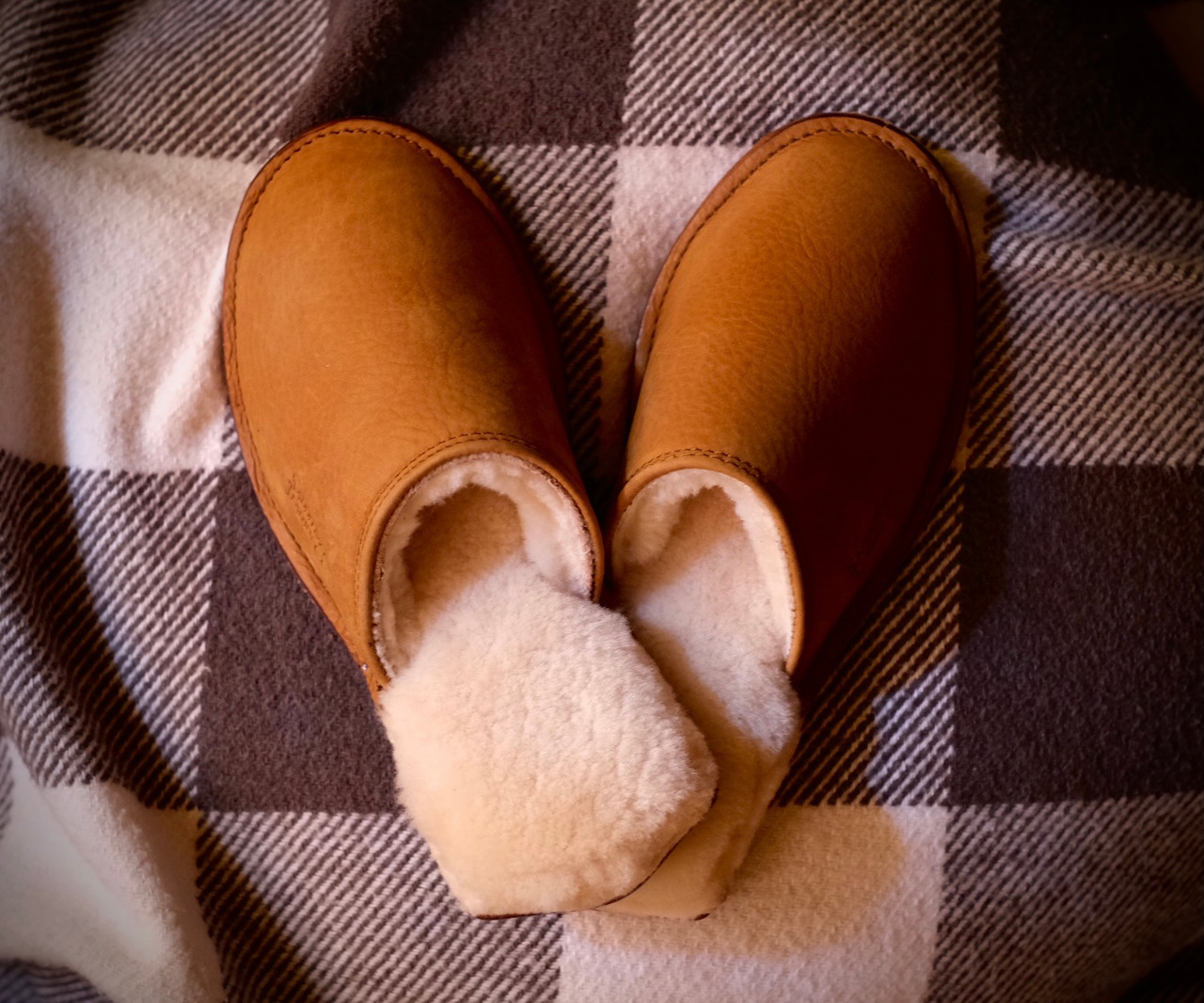 Sheepskin Slippers - Women