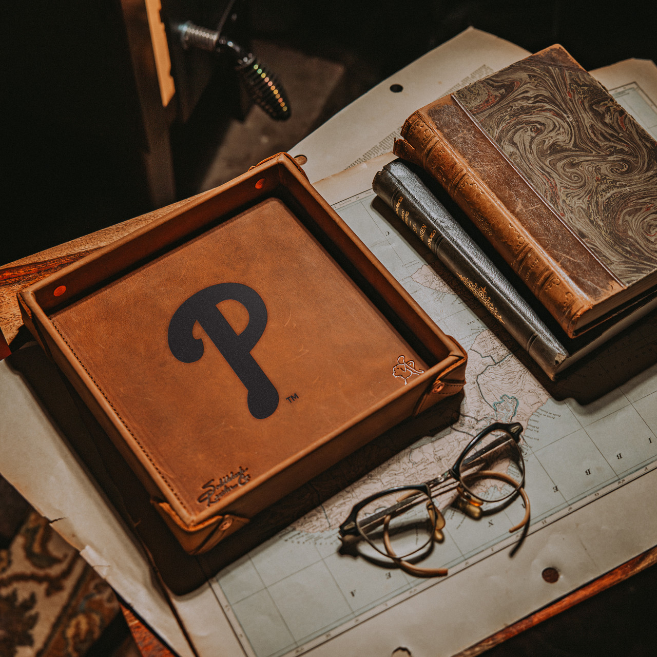 Leather Valet Tray - Philadelphia Phillies - Thumbnail 4