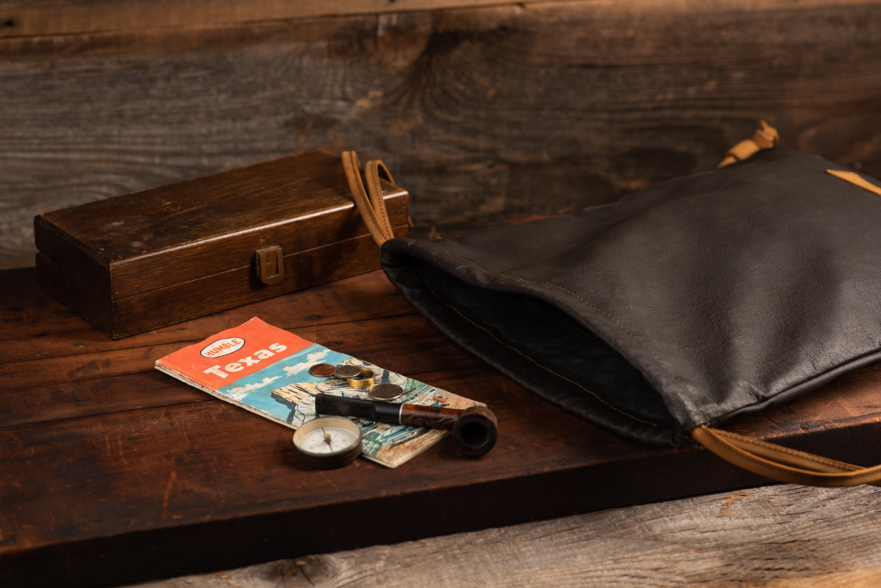 saddleback leather drawstring backpack