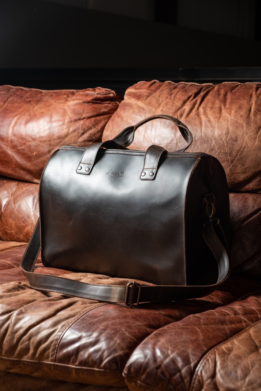 Shining Silver Leather Travel Bag — dolce vita MEN