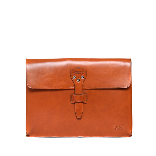This is the front image of the document holder in tan