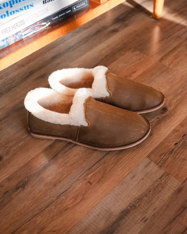 Dave's Deals Sheepskin Moccasins - NEW DESIGN - Size 12 - Tobacco