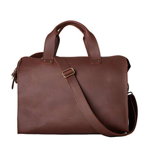 This is the front of the simple overnight leather duffle bag in chestnut