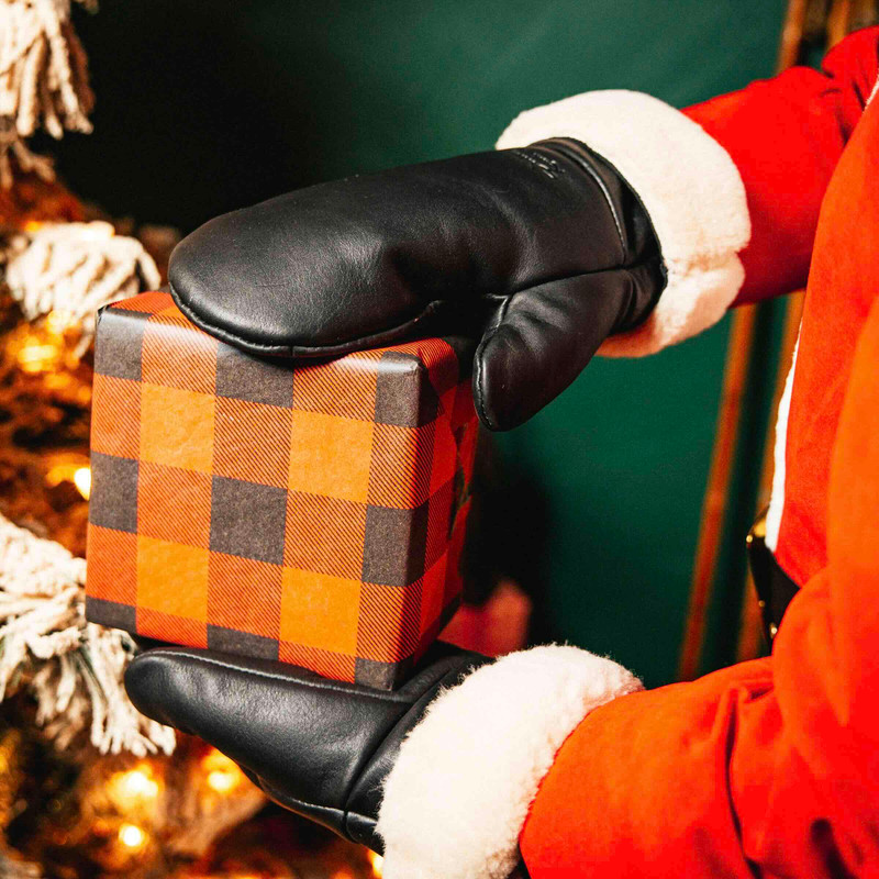 Sheepskin Mittens | Winter Gear | Saddleback Leather