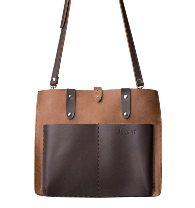 tote with outside pockets