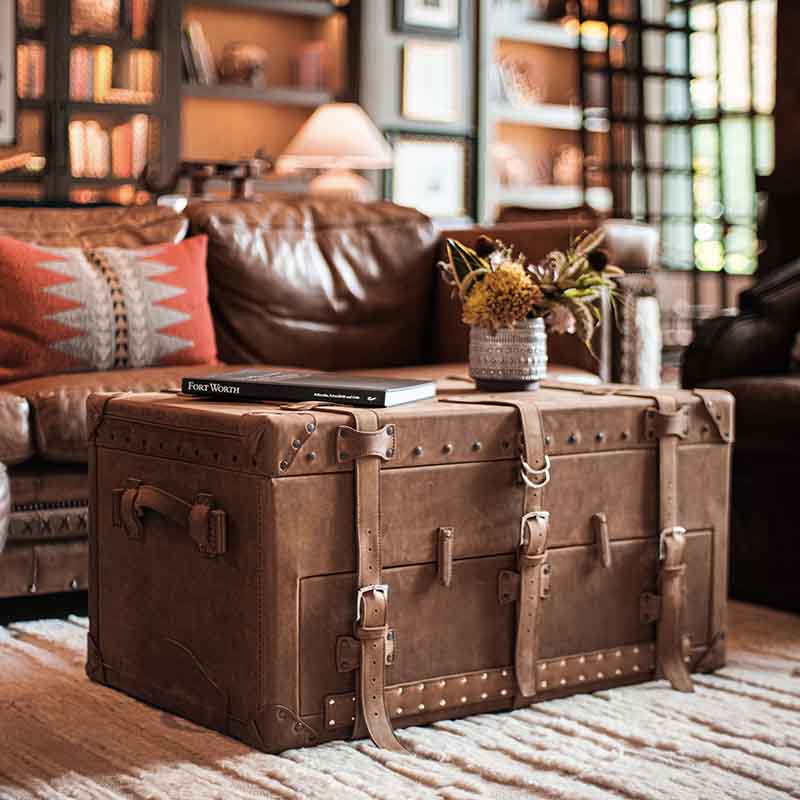 Vintage Coffee Table Trunk in Leather