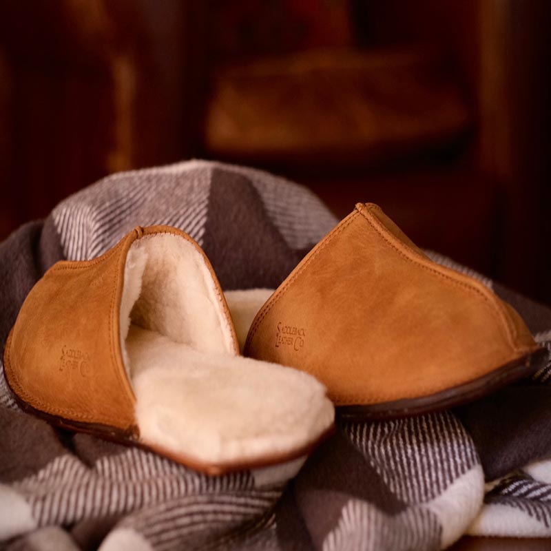 Mens sheepskin slippers on sale sale