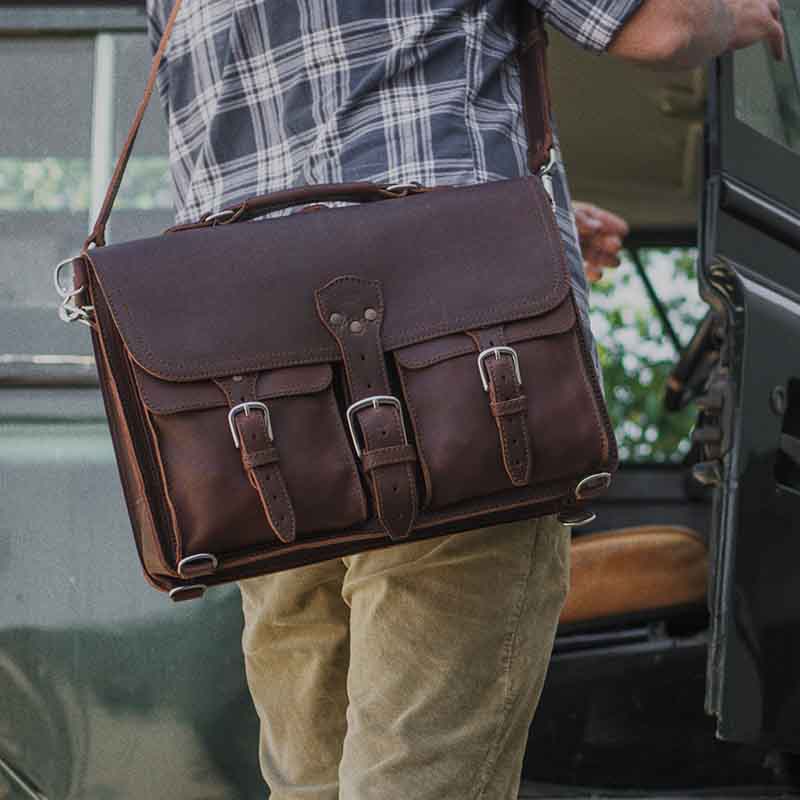 Slim Briefcase Taïga Leather - Bags