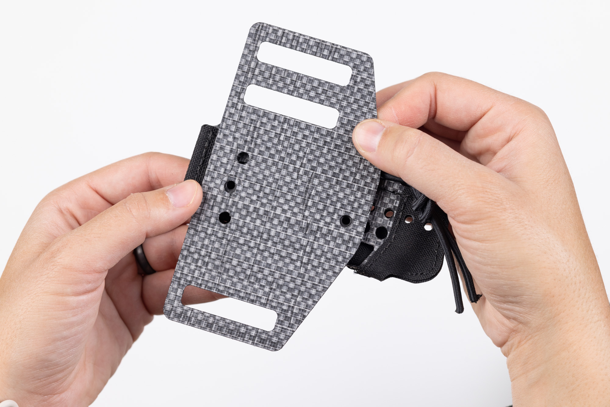 Ascent pouch with OWB belt panel - illustration