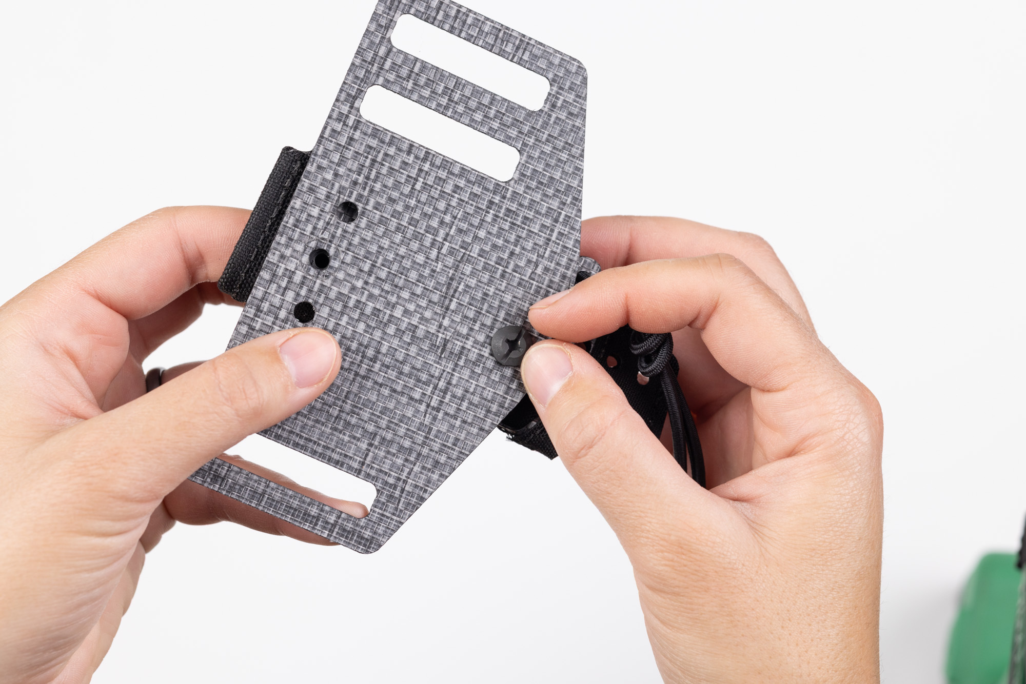 Ascent pouch with OWB belt panel - illustration