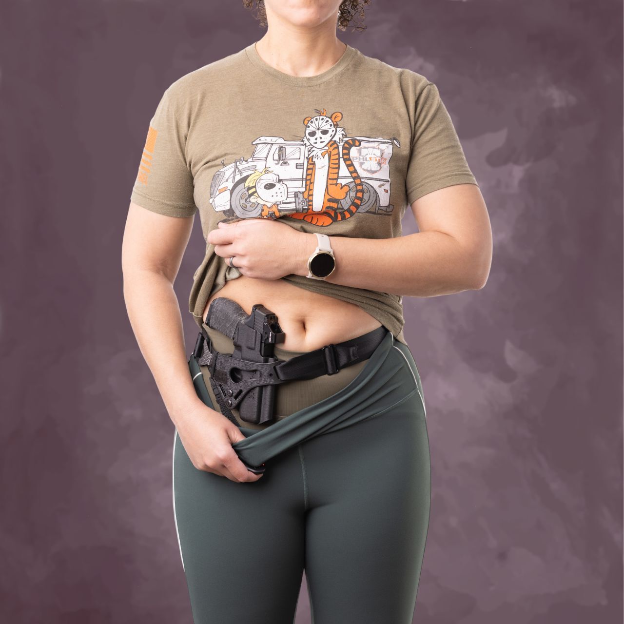 Women's concealed carry example.
