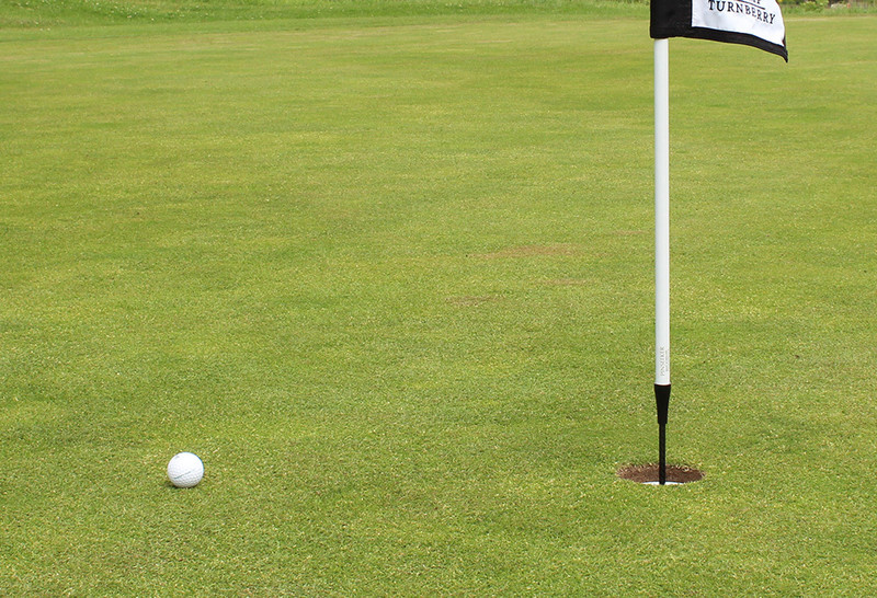 Practice Putting Green Pinseeker