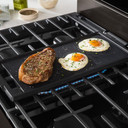 Whirlpool® 30-inch Smart Gas Range with True Convection, Steam/Self Cleaning, Rapid Preheat 5.3 CuFt Capacity WFGS7530RV