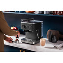 KitchenAid.ca Exclusive Colour - Semi Automatic Espresso Machine with Burr Grinder KES6551BK