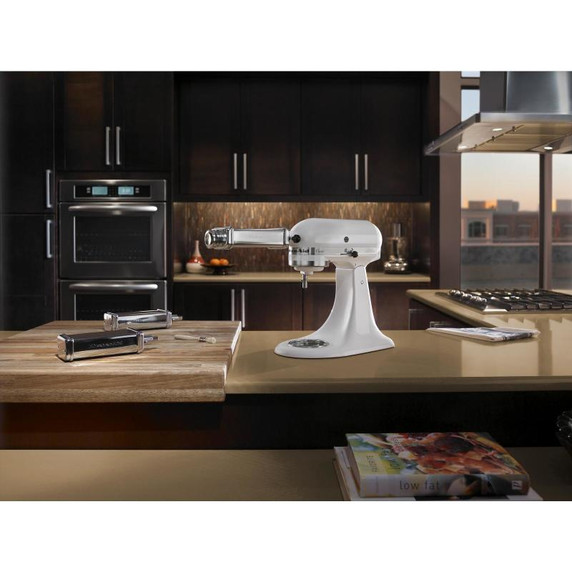 Kitchenaid® Classic Series 4.5-Quart Tilt-Head Stand Mixer K45SSWH