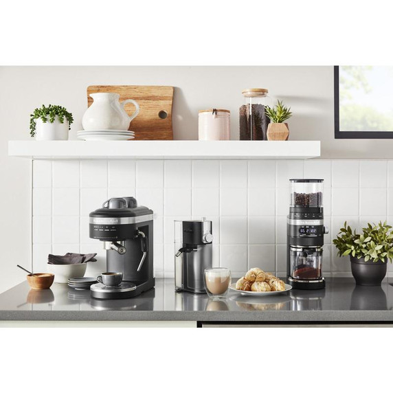 Kitchenaid® Burr Coffee Grinder KCG8433BM