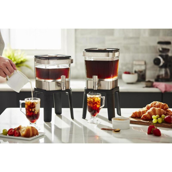 Kitchenaid® 28 oz Cold Brew Coffee Maker KCM4212SX
