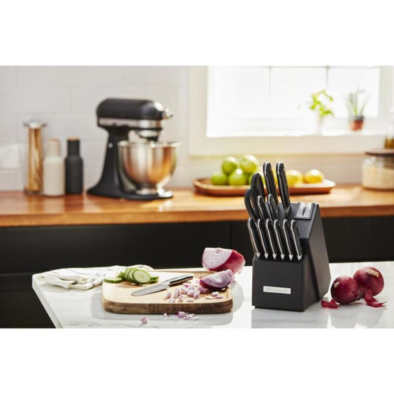 Kitchenaid® Classic Series 4.5-Quart Tilt-Head Stand Mixer K45SSOB