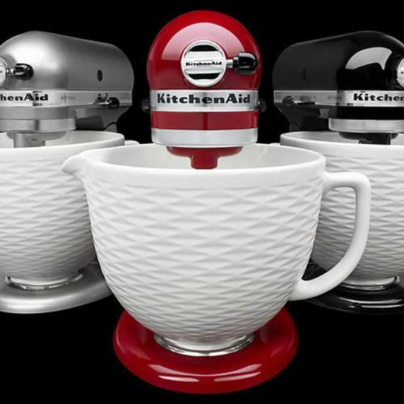 Kitchenaid® Artisan® Series 5 Quart Tilt-Head Stand Mixer KSM150PSCU