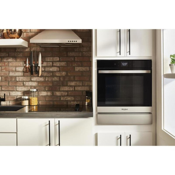Whirlpool® 2.9 Cu. Ft. 24 Inch Convection Wall Oven YWOS52ES4MZ