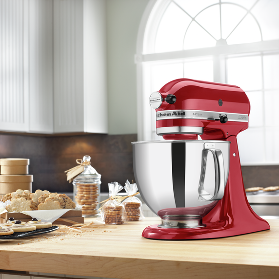 Kitchenaid® Artisan® Series 5 Quart Tilt-Head Stand Mixer KSM150PSER