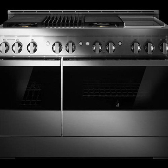 Jennair® 48" NOIR™ Gas Professional-Style Range with Chrome-Infused Griddle and Infrared Grill JGRP748HM