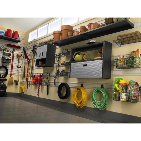 Gladiator® 48" (121.9 cm) Solid Shelf GAWA48SFRG
