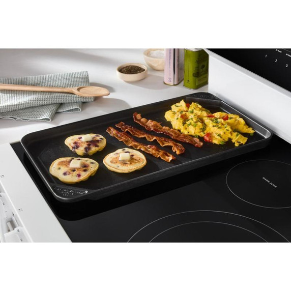 Whirlpool® 30-inch Smart Electric Range with  True Convection, No Preheat Air Fry, WipeClean™ Coating, Steam/Self Cleaning, Rapid Preheat 5.3 CuFt Capacity YWFES7530RW