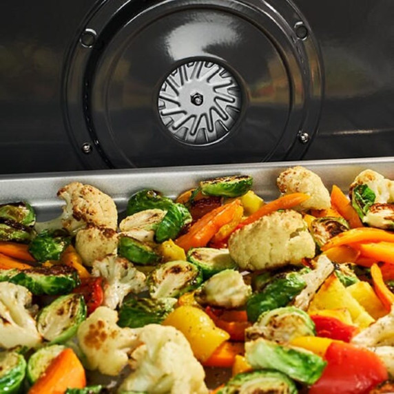 Whirlpool® 30-inch Induction Range with No Preheat Air Fry WSIS5030RZ