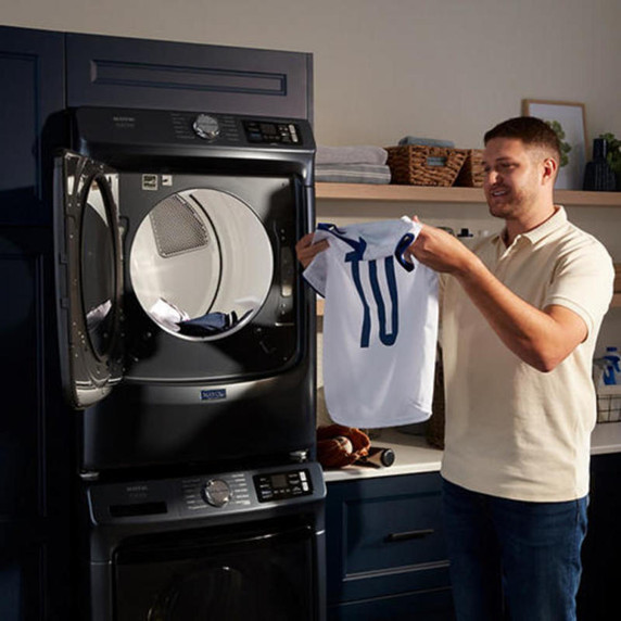 Maytag® Smart Pet Pro Front Load Washer - 5.8 CU. FT. (I.E.C.) MFW7020RF