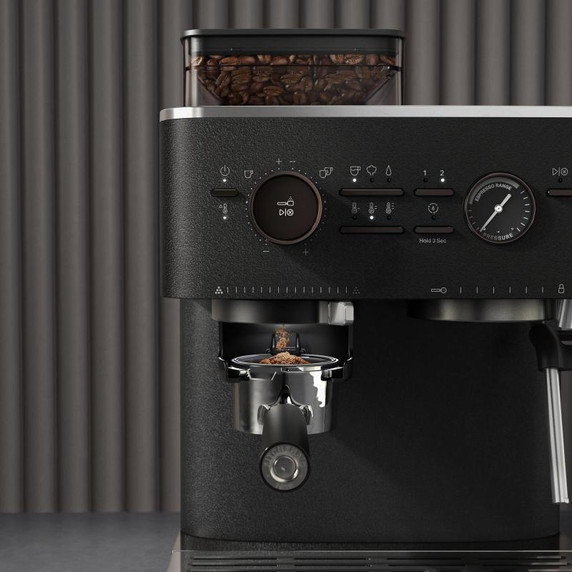 KitchenAid.ca Exclusive Colour - Semi Automatic Espresso Machine with Burr Grinder KES6551BK