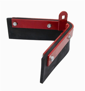 MT704942 Marshalltown Clevis Style 'V' Shaped Crack Squeegee with Handle MT704942 Marshalltown Clevis Style 'V' Shaped Crack Squeegee with Handle